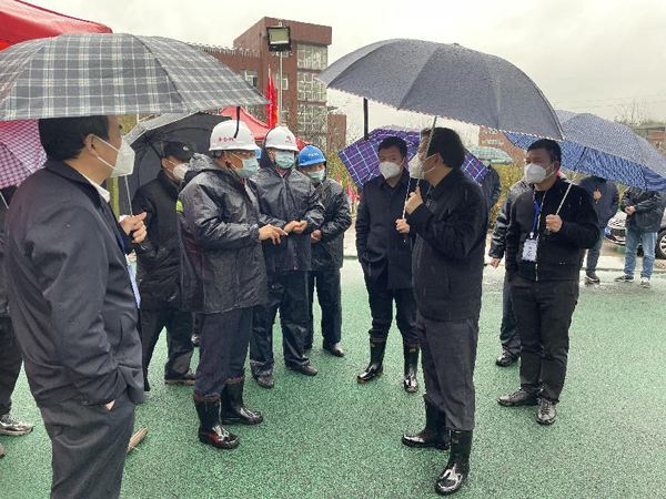 副市长汪发进一行视察ky开元官网在线田家炳中学疫情隔离点项目建设