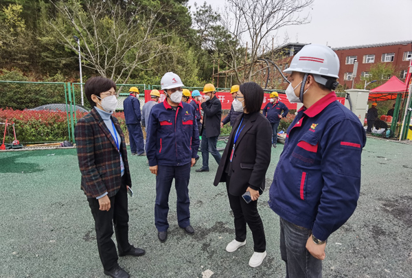 副市长杨文萍调研ky开元官网在线田家炳中学隔离点项目