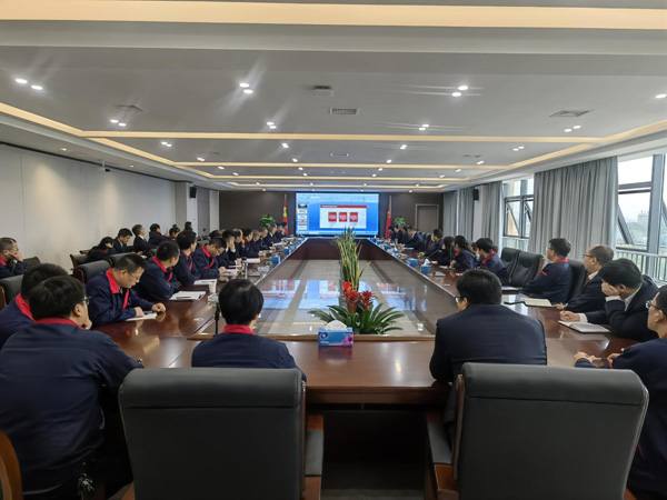 ky开元官网在线举办法律知识培训班 