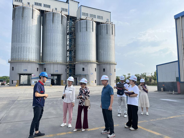 生态环境部固体废物与化学品管理技术中心到建材ky开元官网在线调研 