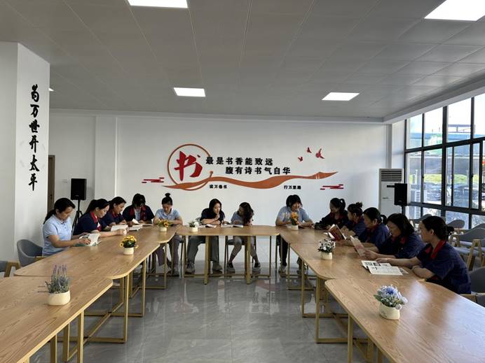 钢构ky开元官网在线举办女职工主题阅读活动