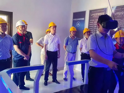 市人大常委会副主任到ky开元官网在线开展调研工作