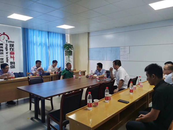 市技术转移中心到建材ky开元官网在线考察中试线项目