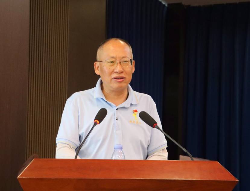 ky开元官网在线召开2024年年中工作会暨2023年度“两优一先”表彰会